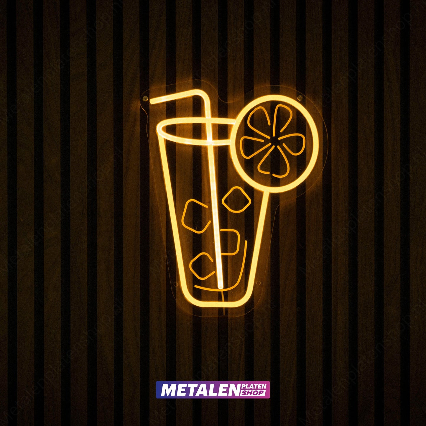 Cocktail Glass with Ice - Neon Sign - LED